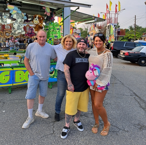 Meet your Posher, Lind - Picture 3 of 16